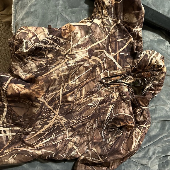 Drake - Picture 2 of 2